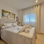 Aura بيت للعطل بلاتجا ذارو