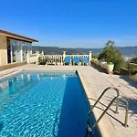 Aura Holiday home *